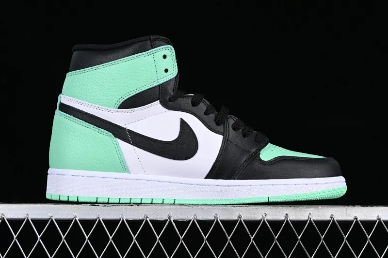 All categories Air Jordan Jordan series basketball shoes Air Jordan 1 High Air Jordan 1 Retro High "Green Glow" AJ1 Joe 1 mint green high-top basketball shoes DZ5485-130